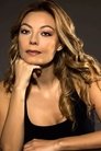 Özge Özder photo
