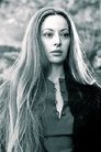 Julia Saly photo