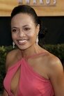 Gina Ravera photo