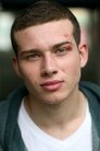 Oliver Stark photo