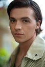 Joel Courtney photo