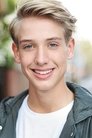 Jake Satow photo