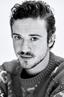 Joseph Quinn photo