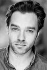 Hadley Fraser photo