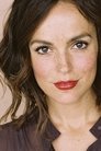 Erin Cahill photo