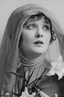 Betty Bouton photo