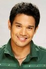 Marc Acueza photo