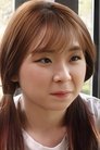 Hyeon Ji photo