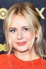 Justine Lupe photo