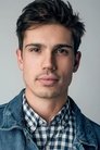 Tanner Novlan photo