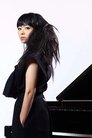 Hiromi Uehara photo