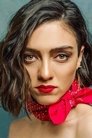 Merve Dizdar photo