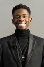 Tobi Brown photo
