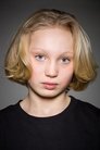 Helena Zengel photo