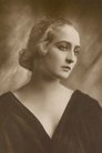 Eva May photo