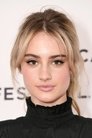 Grace Van Patten photo