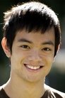 Osric Chau photo