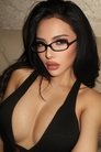 Caira Lee photo
