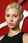 Iris Law photo
