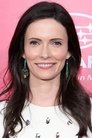 Elizabeth Tulloch photo