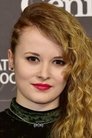 Shannon Tarbet photo