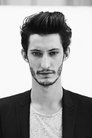 Pierre Niney photo