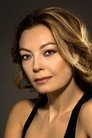 Özge Özder photo