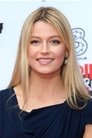 Lily Travers photo