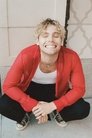 Luke Hemmings photo