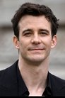 Luke Thompson photo