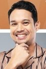 Marc Acueza photo