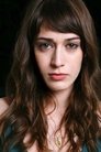 Lizzy Caplan photo
