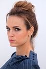 Erin Cahill photo