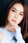 Yumi Garcia photo