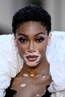 Winnie Harlow photo