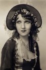 Carmelita Geraghty photo