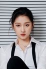 Guan Xiaotong photo