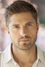 Eric Winter photo