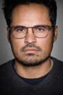 Michael Peña photo