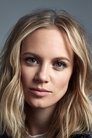 Danielle Savre photo