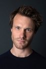 Hugh Skinner photo