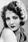 Sharon Lynn photo
