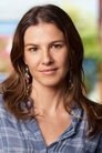 Estela Renner photo