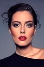 Pelin Akil photo