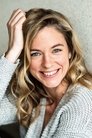 Nadine Petry photo