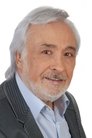 Müjdat Gezen photo